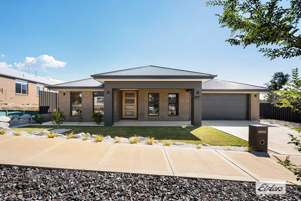 12 Ridley Avenue, Leneva, VIC 3691