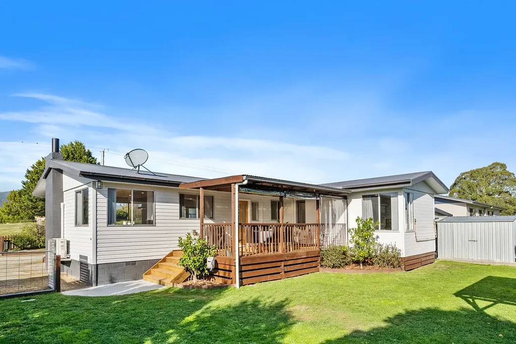 Ranelagh 3房  BEAUTIFULLY UPDATED WEATHERBOARD HOME IN THE HEART OF RANELAGH