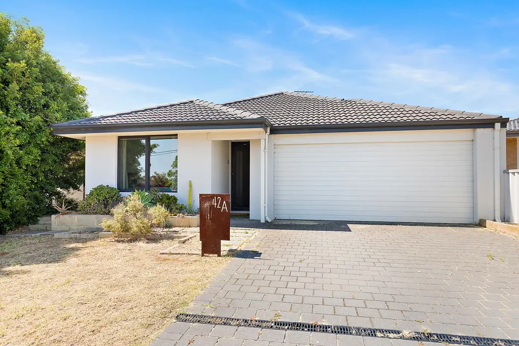 42A Edeline Street, Spearwood, WA 6163