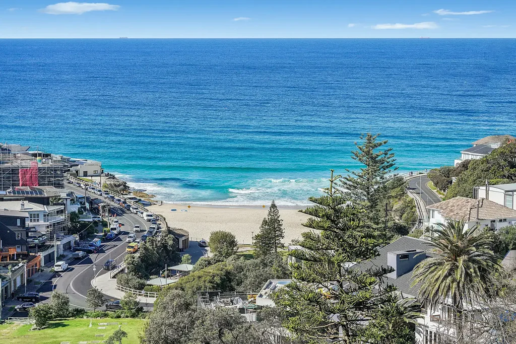 Tamarama 3બેડરૂમ Flawlessly Renovated Apartment Embracing Picturesque Coastal Backdrop
