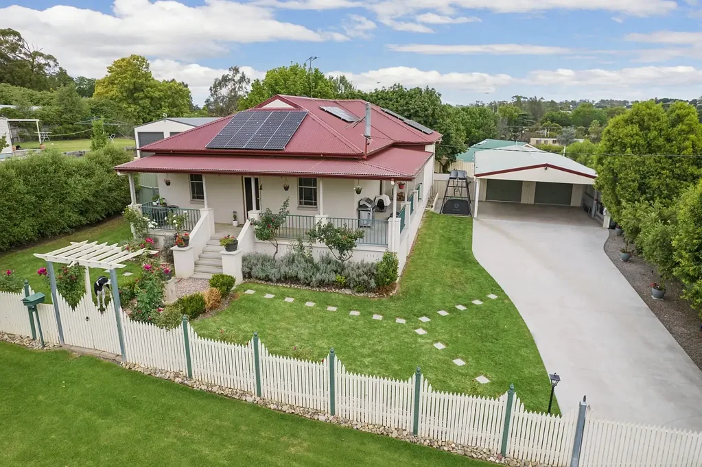 3 Mount Street, Yass, NSW 2582