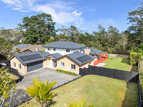42 Shelter Drive, Greenhithe, North Shore City, Auckland