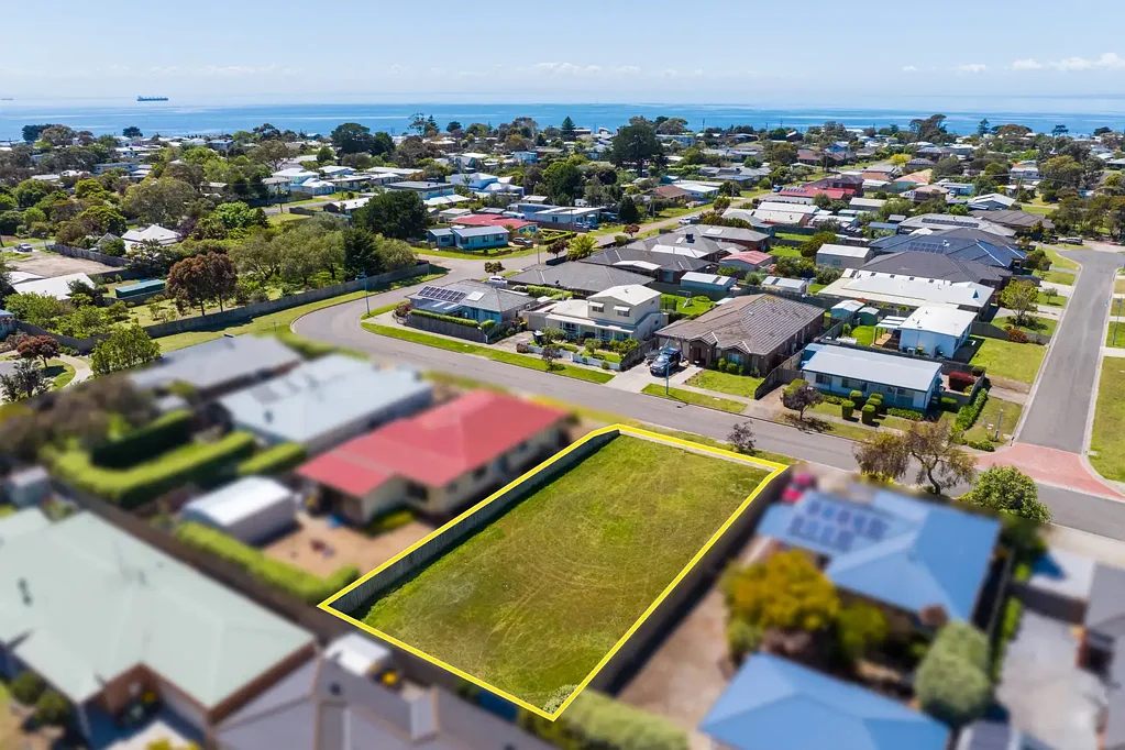 Indented Head Prime Coastal Allotment – 750m to the Bay