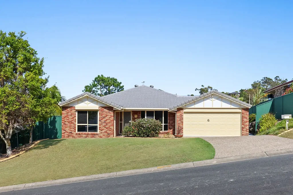 Pacific Pines 4ਬੈੱਡਰੂਮ SPACIOUS LIVING IN THE HEART OF PACIFIC PINES