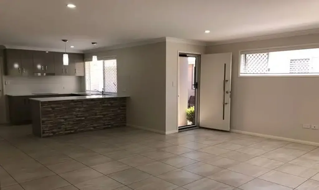 Gorgeous 3 bedroom unit