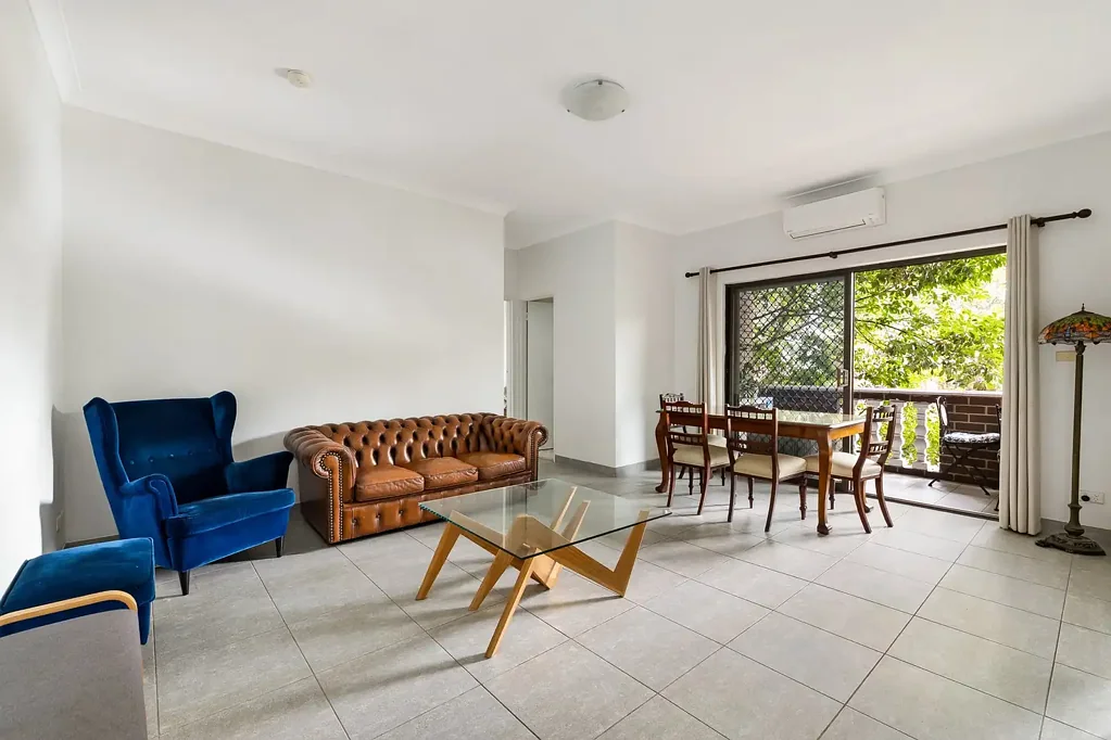Dulwich Hill 2Kwarto Ground-floor unit in sought-after pocket