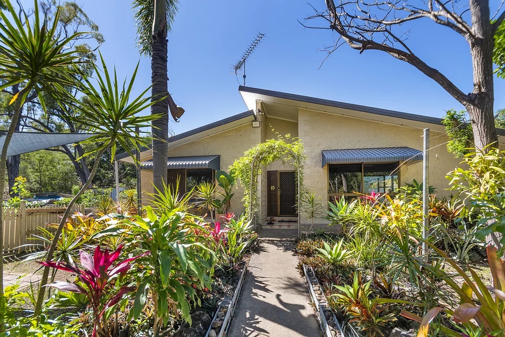 10 Mt Elliot Drive, Alligator Creek, QLD 4816