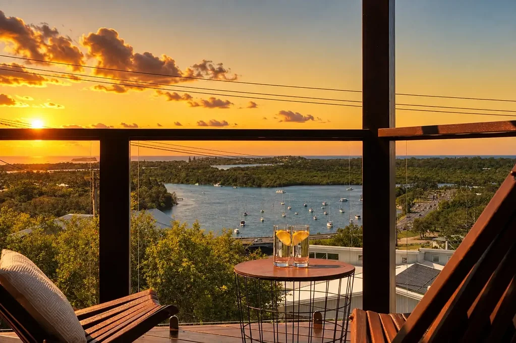 Tweed Heads 3ਬੈੱਡਰੂਮ Some Homes Offer a View. This Home Lives Within One.