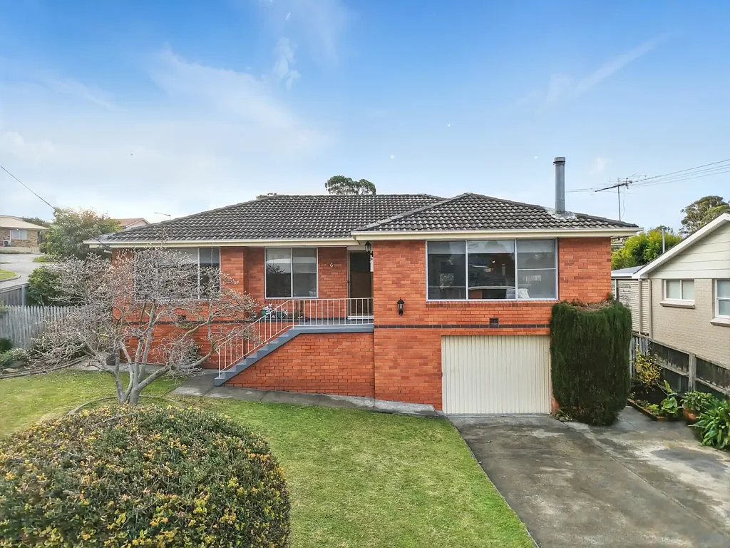6 Tavistock Road, Austins Ferry, TAS 7011
