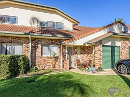 37/272 Oxley Drive, Coombabah