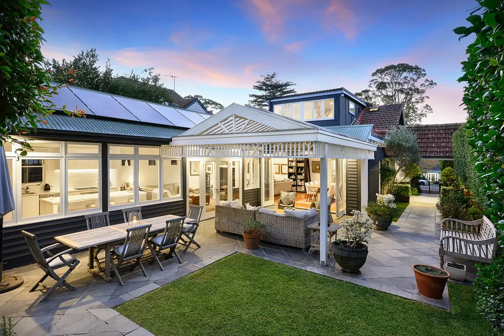 Lindfield 4 Slaapkamer Premium Location with Modern Living