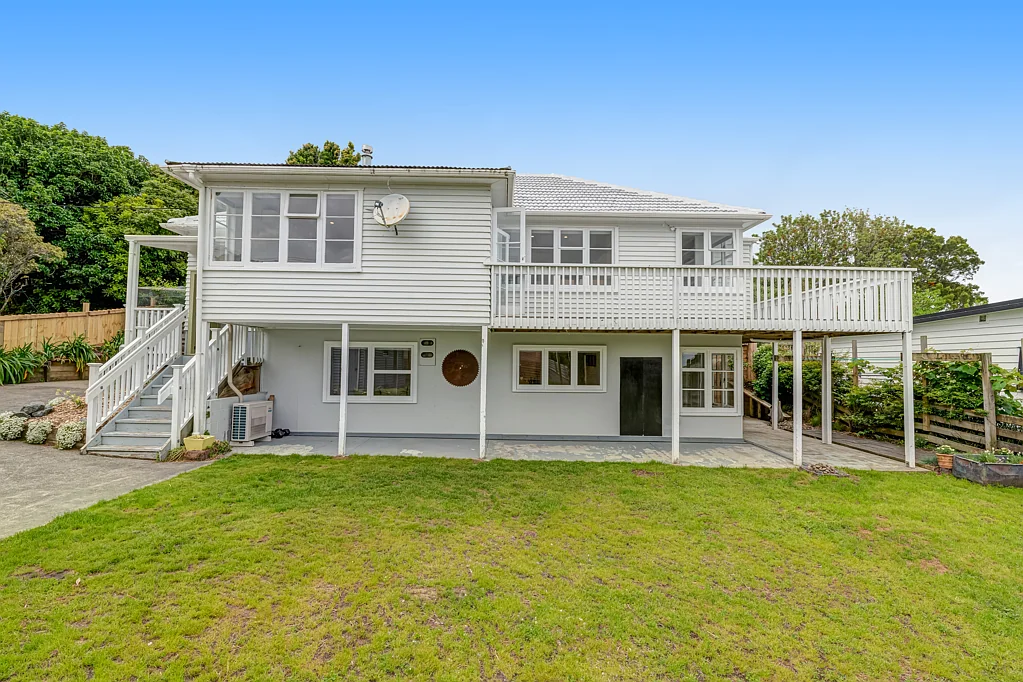 10 St James Ave, Helensville, Rodney, Auckland