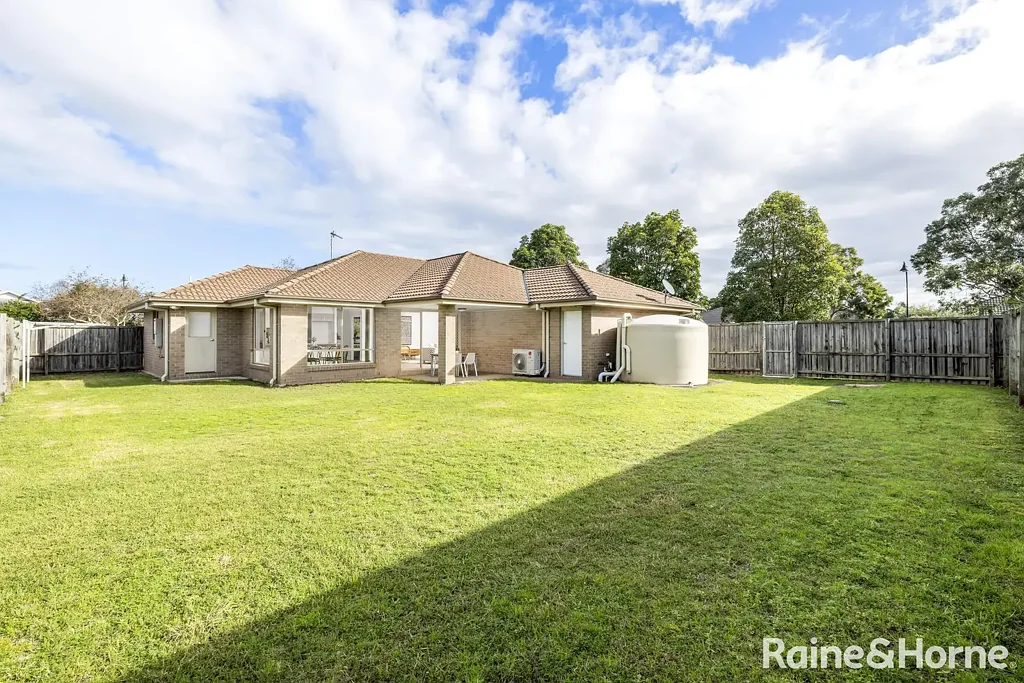 75 Pershing Place, Tanilba Bay, NSW 2319