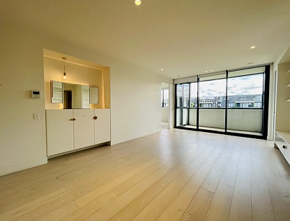 601/72 Macdonald Street, Erskineville, Inner West, 3 Kuwarto, 2 Banyo, Apartment