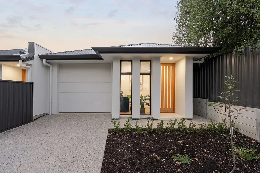 Klemzig 3房  Brand New Designer Living Meets Turn-Key Simplicity.