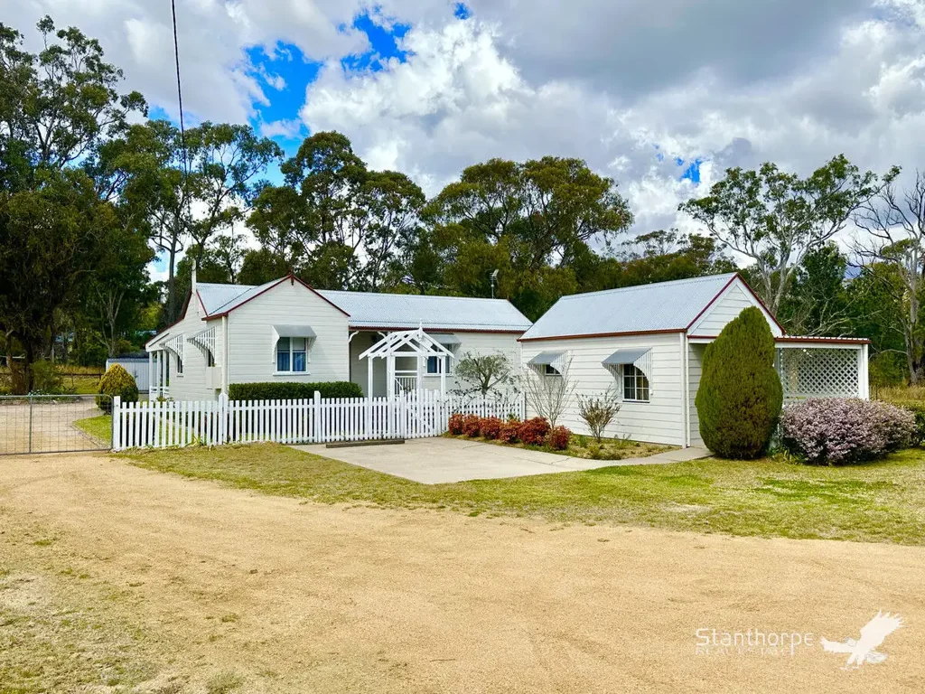 63 Wallangarra Road, Stanthorpe, QLD 4380