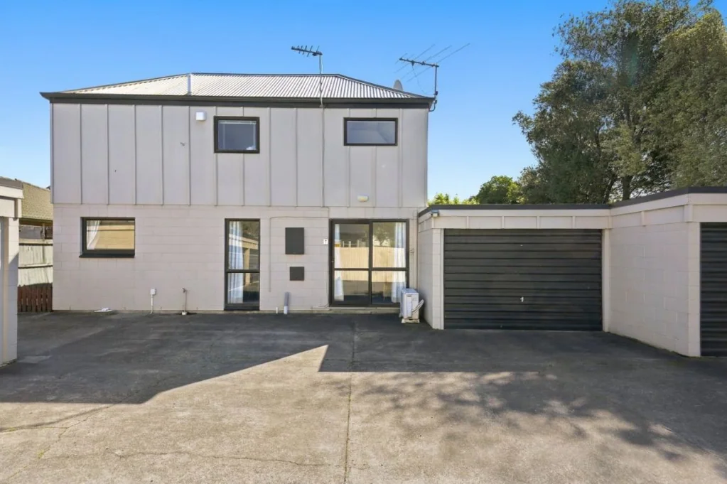 Addington 2ਬੈੱਡਰੂਮ Charming Townhouse in Desirable Addington Locale