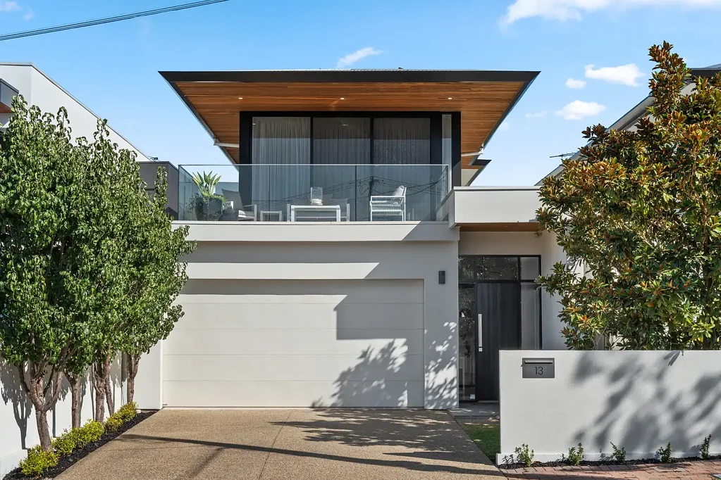 West Beach 4房  Prestige Coastal Residence – An Exclusive West Beach Offering