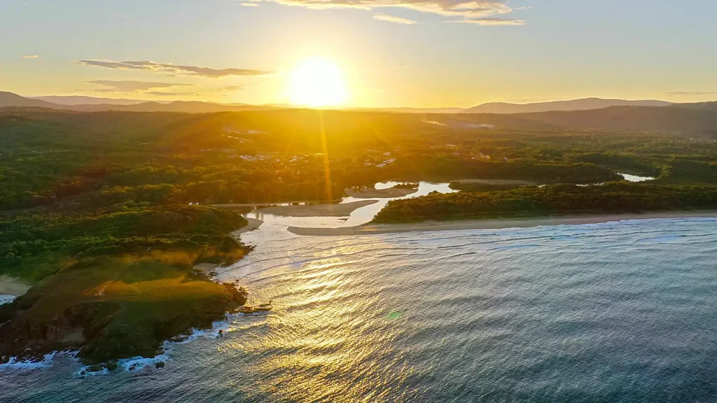 Moonee Beach  Your Dream Beachside Oasis Awaits in Moonee Beach.