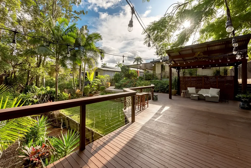 Upper Coomera 5ਬੈੱਡਰੂਮ Wake Up to River Views, Entertain in Luxury & Live the Lifestyle You Deserve