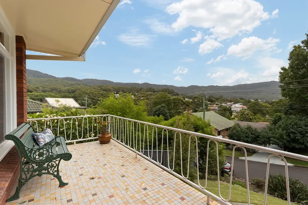 35 Stanbrook Avenue, Mount Ousley, NSW 2519