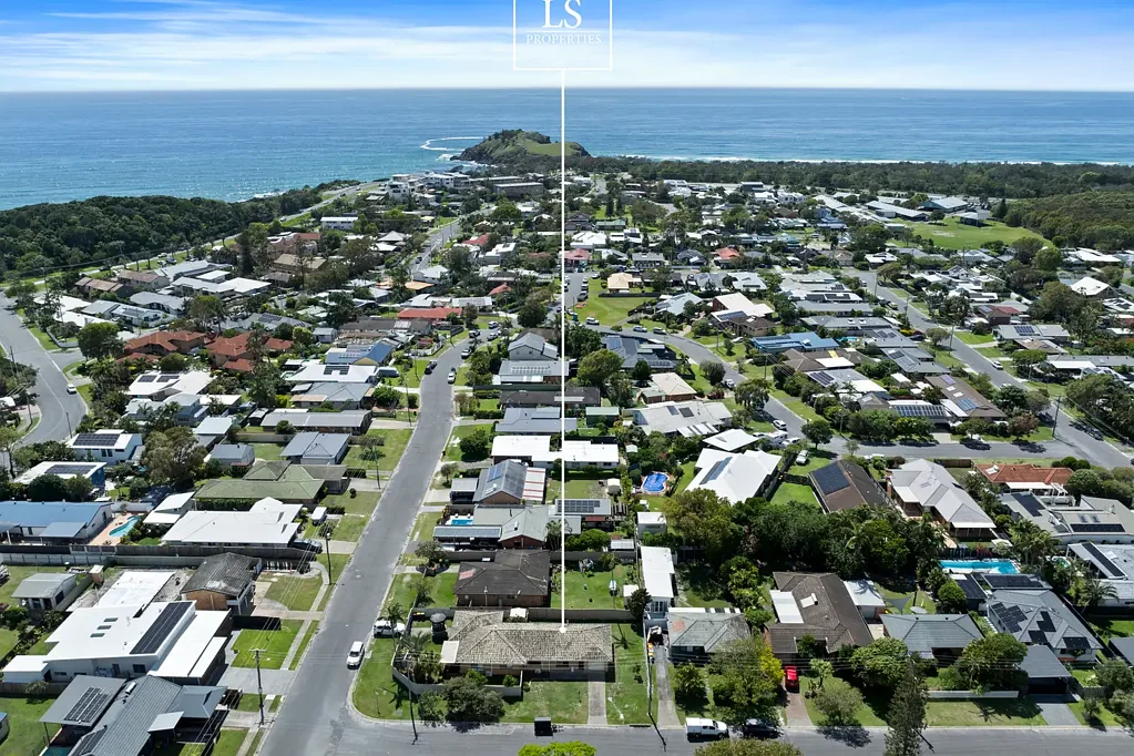 2/1 Oleander Avenue, Bogangar, NSW 2488