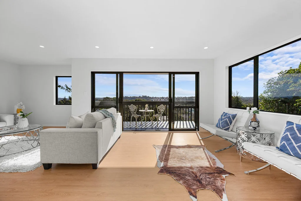 Glenfield 6房  Large, Luxurious & Income Potential !!!