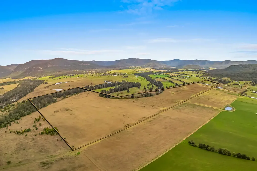 Bulga  45ha Rural Holding with 90ML Irrigation License – Bulga