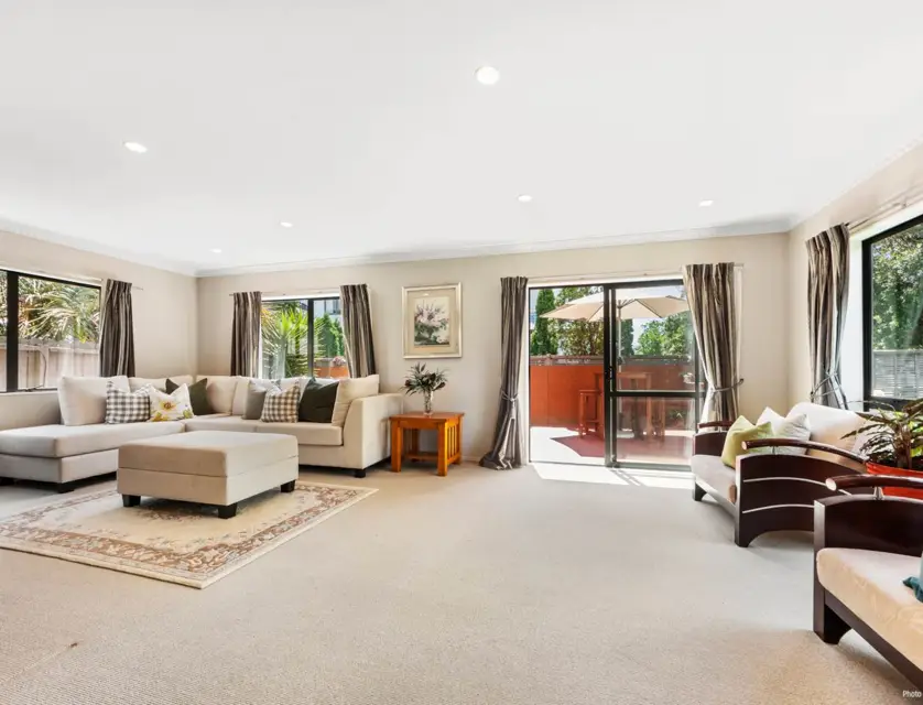 153 Bucklands Beach Road, Bucklands Beach, Manukau City, Auckland, 4房, 2浴, 独立屋