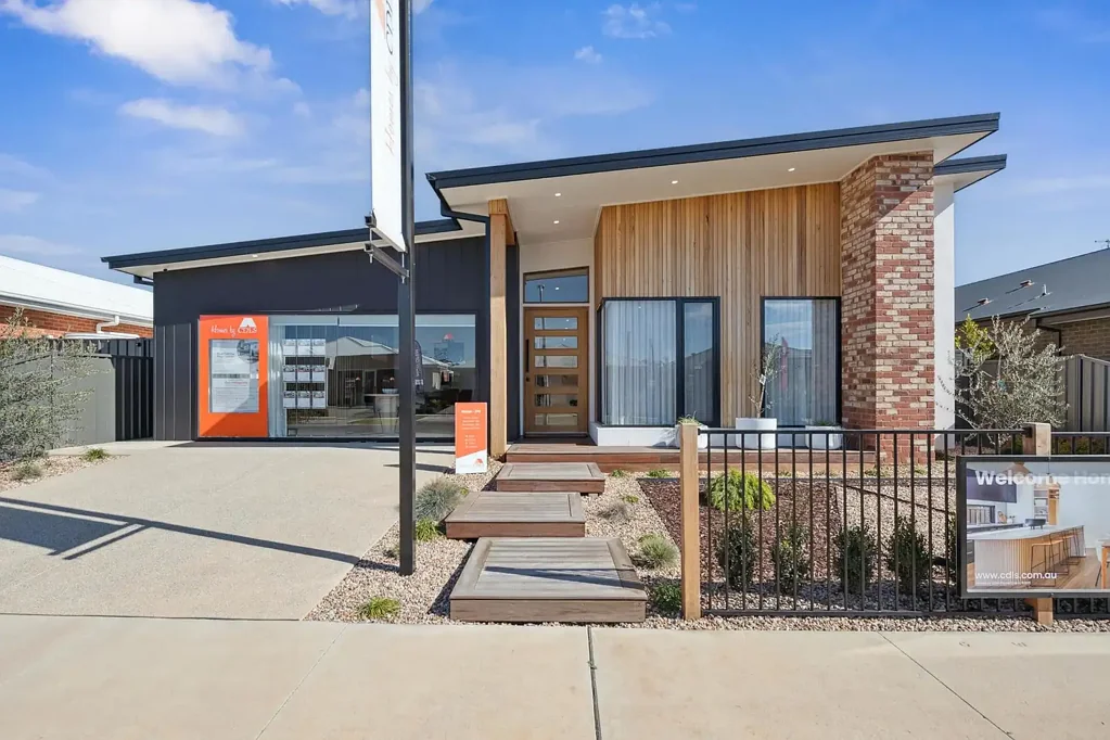 Huntly 4ਬੈੱਡਰੂਮ A Showcase of Style, Space & Textures