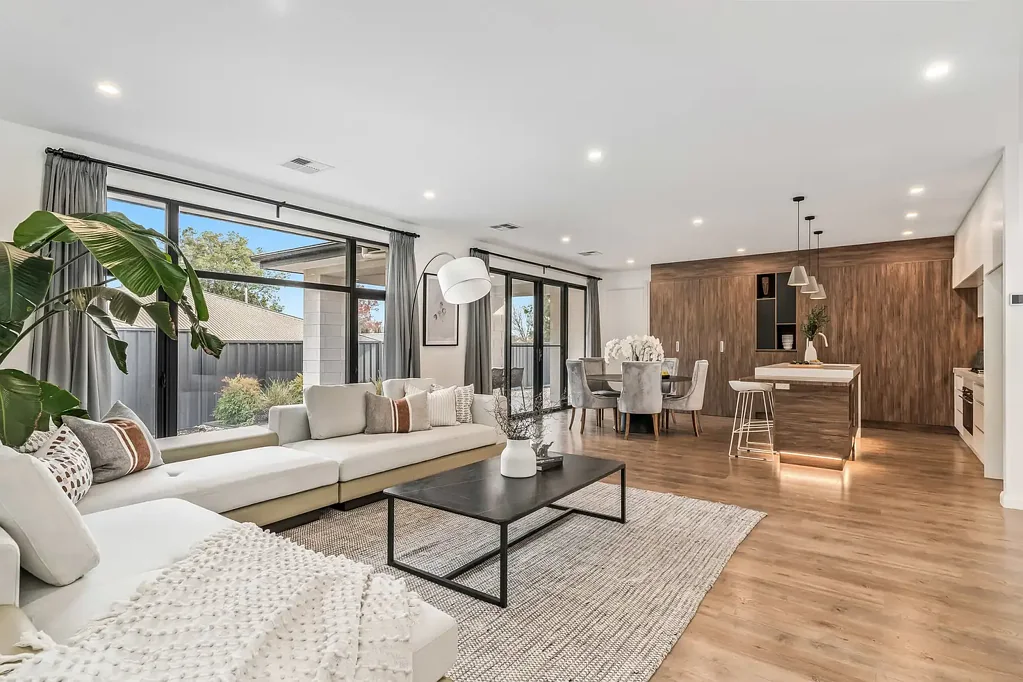 Glenunga 4chambre Effortless Luxury Living in a Prestigious Eastern Pocket.