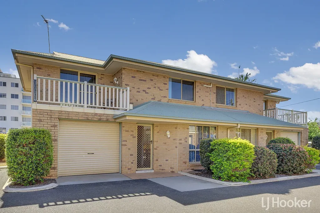 Gladstone Central 3Habitaciones FULLY FURNISHED, CENTRALLY LOCATED AND INCOME READY
