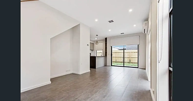 35 Abercrombie Avenue, Keysborough, VIC 3173, 2 slaapkamers, 1 badkamers, Townhouse