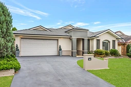 26 Endeavour Circuit, Harrington Park