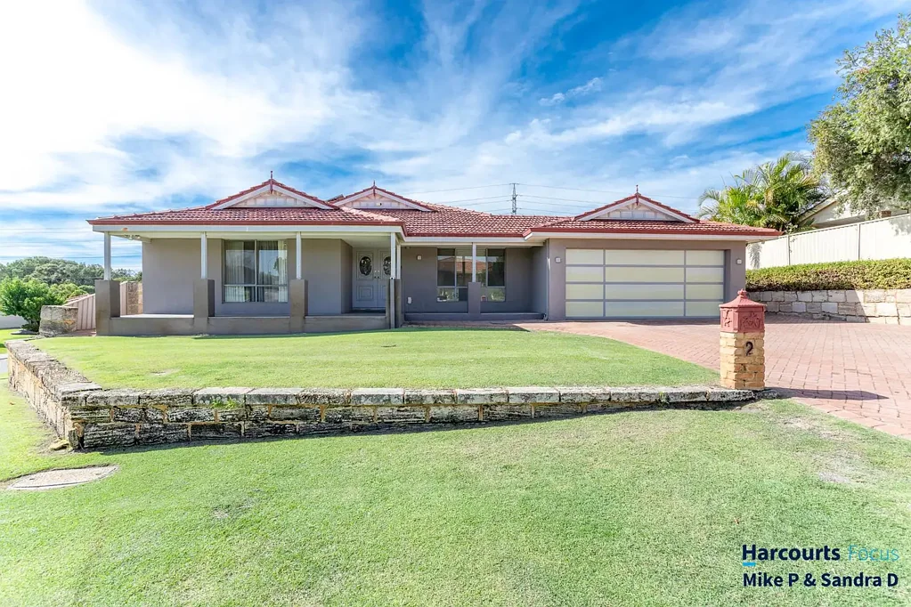 2 Athel Court, Leeming, WA 6149