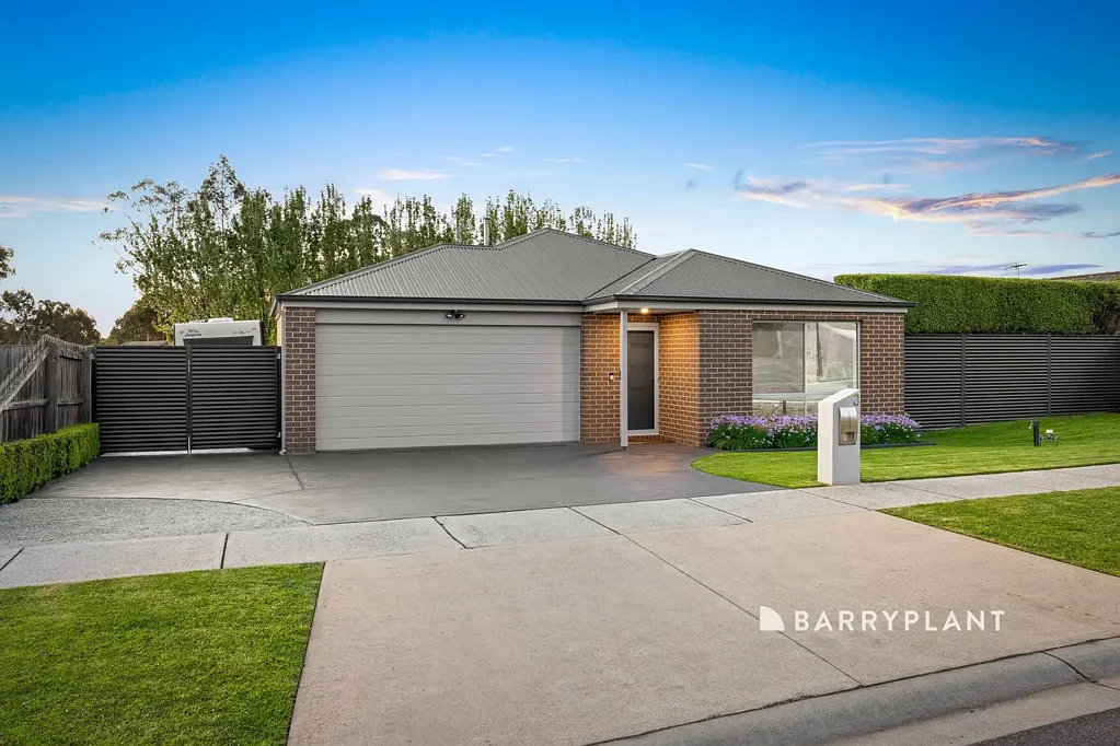 3 Wordsworth Court, Drouin, VIC 3818