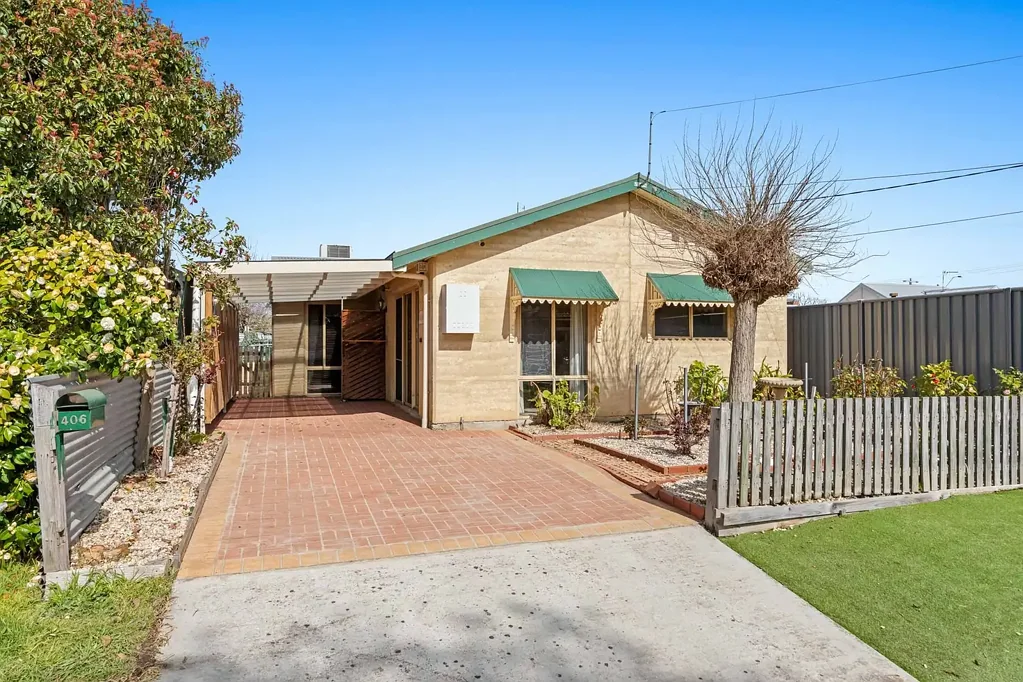 Ballarat East 2બેડરૂમ Distinctive Design, Effortless Living