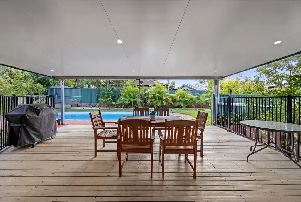 Molendinar 3Moenga 744m2 of Pure Potential - Prime Molendinar Opportunity