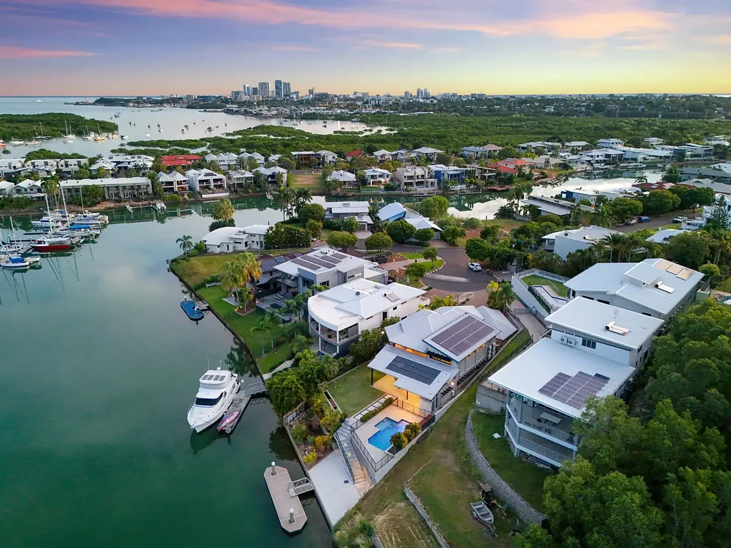 4 Castlemaine Close, Bayview, NT 820