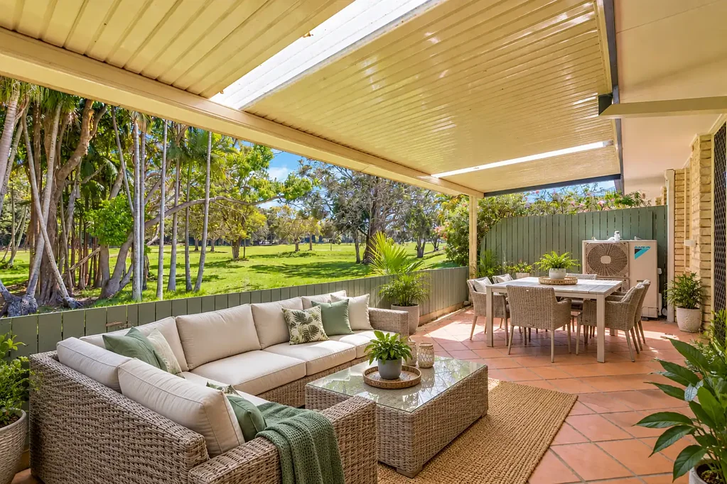 Banora Point 3침실 Spacious Single-Level Living with a Beautiful Park Outlook