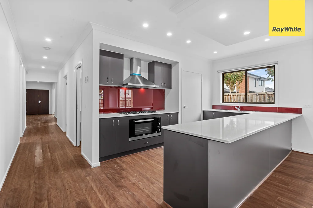 16 Mourne Street, Weir Views, VIC 3338