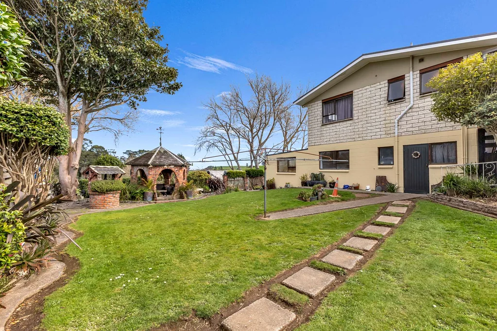 Eltham 4 Slaapkamer Charming & Captivating Lifestyle Opportunity!