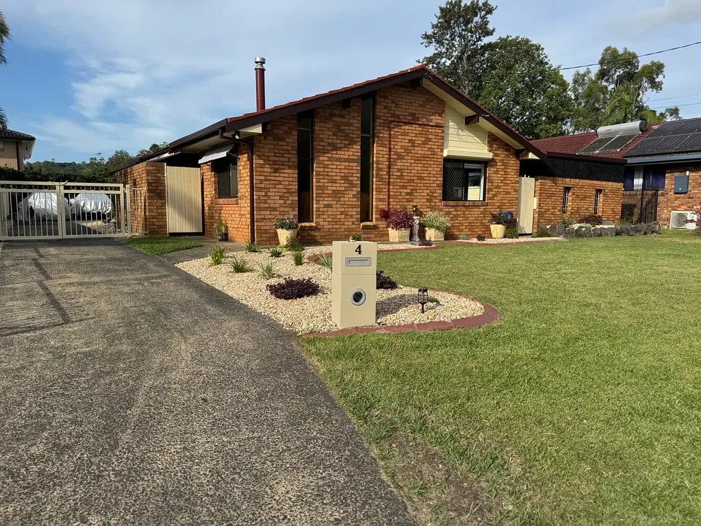 4 Gail Place, East Lismore, NSW 2480