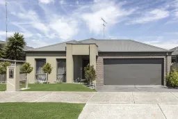 17 Ebbtide Drive, Leopold