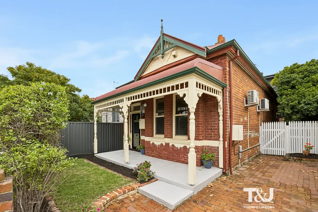 West Leederville 2房  TIMELESS CHARM IN PRIME POSITION