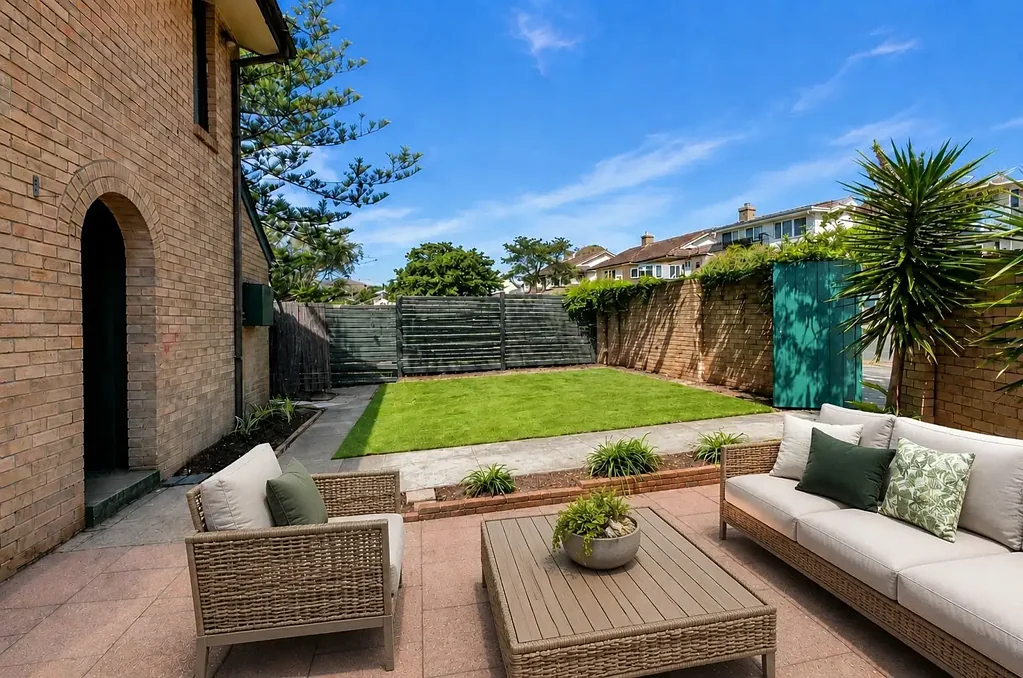 Fully Renovated Family Home in a Prime Maroubra Position - 1 Week Free Rent