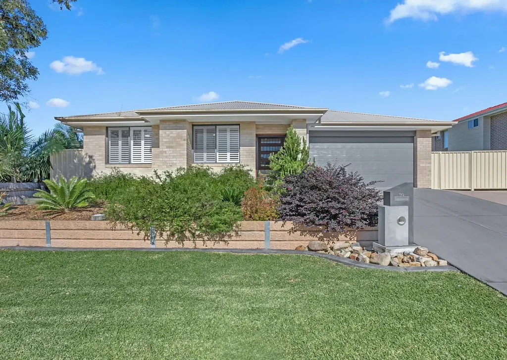 90 Talawong Drive, Taree, NSW 2430