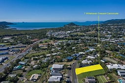 7 Whitehaven Crescent, Cannonvale