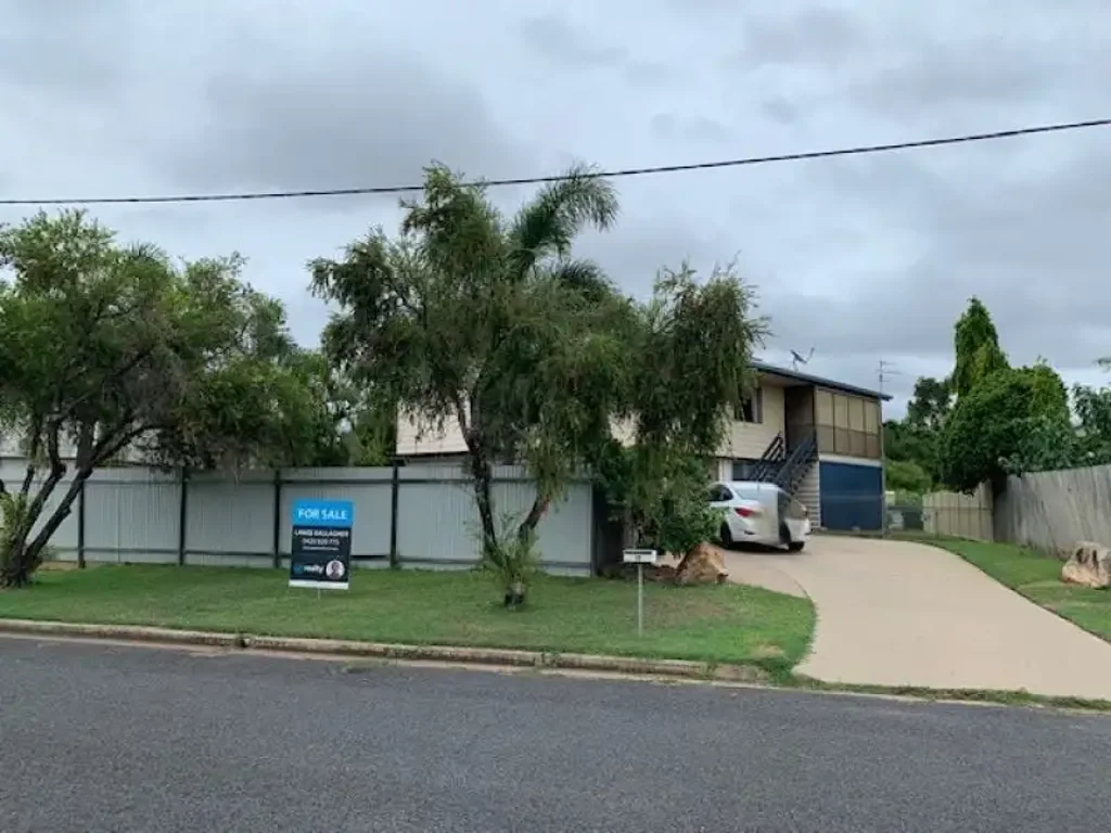 30 Bonython Drive, Emerald, QLD 4720