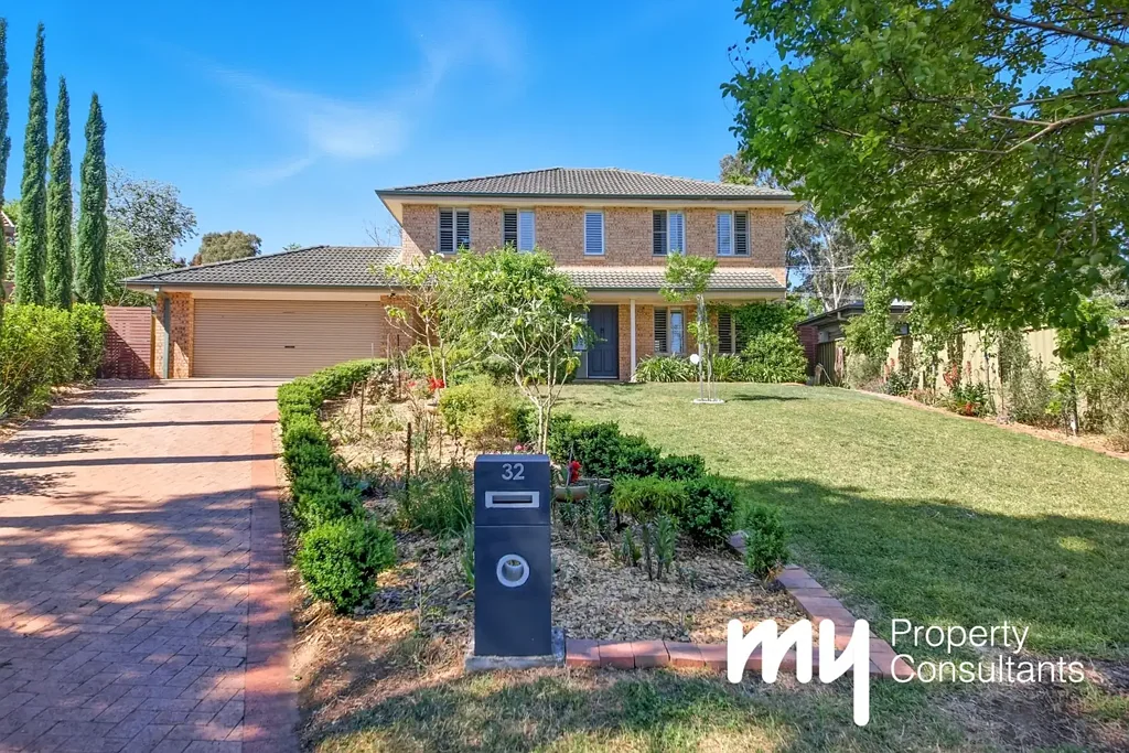 32 Hynes Place, Elderslie, NSW 2570